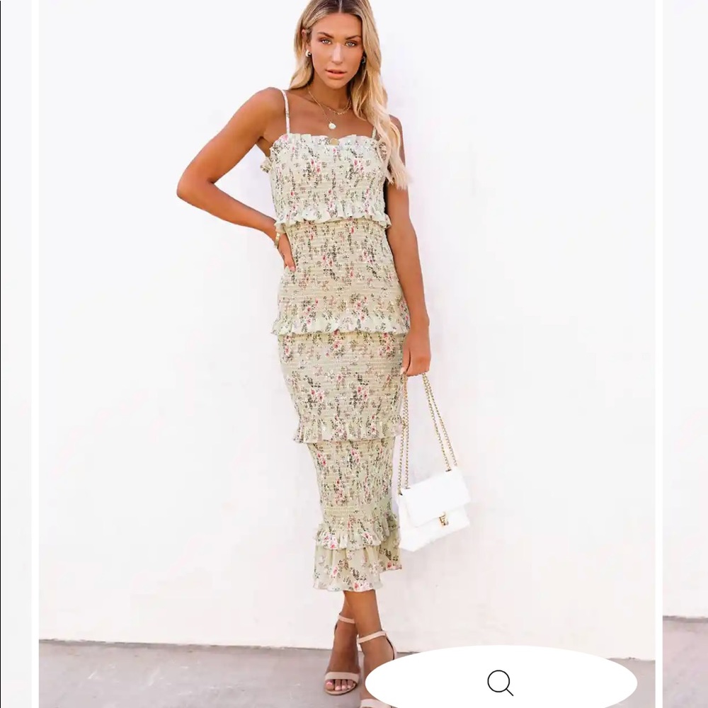 BE MY GUEST FLORAL SMOCKED RUFFLE MIDI DRESS - SAGE